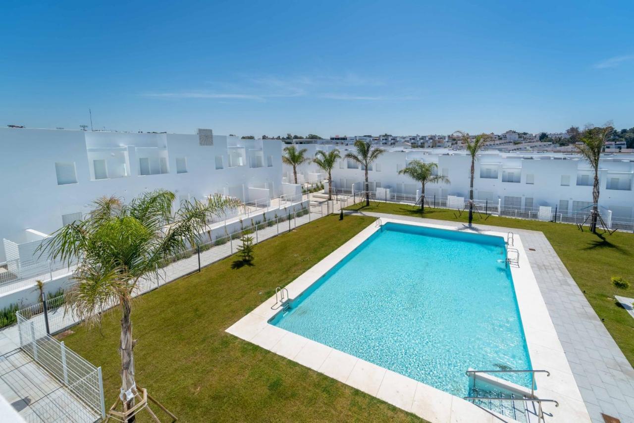 Maravilloso Adosado Junto A La Playa Conil De La Frontera Bagian luar foto